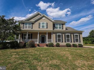 20801 Middlegate Dr, Lexington Park, MD 20653