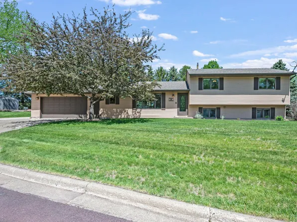 68 Southwood Dr, Fairmont, MN 56031