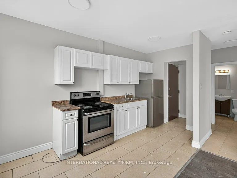 295 Melvin Ave #302 — Photo 11