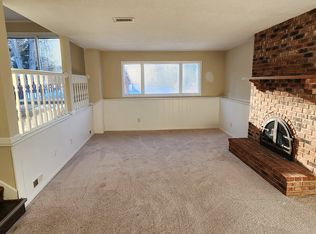 2024 Pleasant View Dr, New Brighton, MN 55112