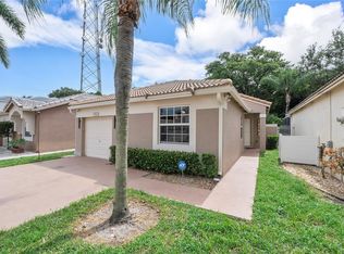 5844 Eagle Cay Ter, Pompano Beach, FL 33073
