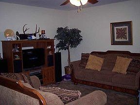 2nd image of 213 Conroe St