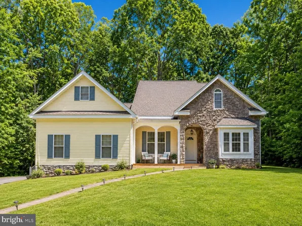 319 Richland Rd, Fredericksburg, VA 22406
