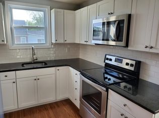 45 Larch St, Manchester, NH 03102