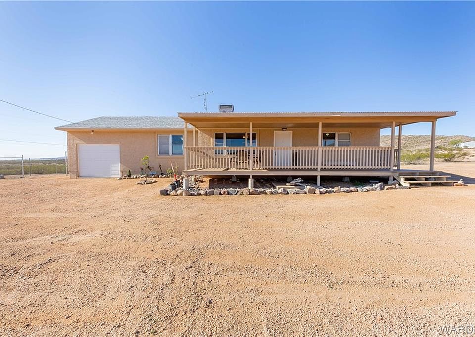 1st image of 3222 E Calle Bomoa