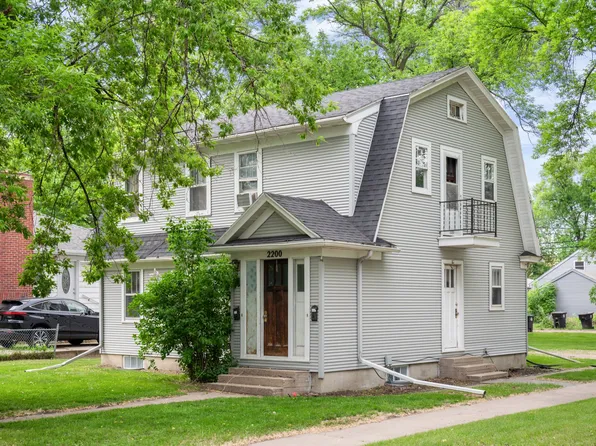 2200 4th Ave N #1, Grand Forks, ND 58203