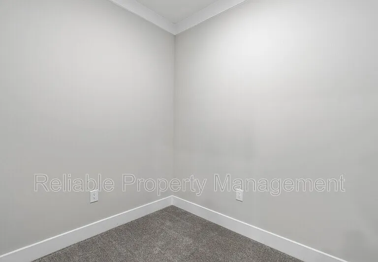 4603 Malone Ct #1/2 — Photo 34