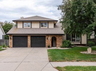 15207 Howe St, Omaha, NE 68144