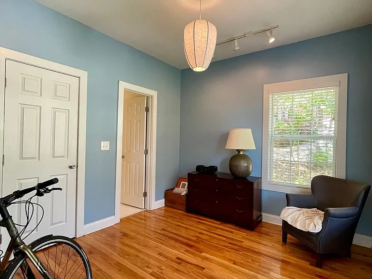 Bedroom 2 (Downstairs)