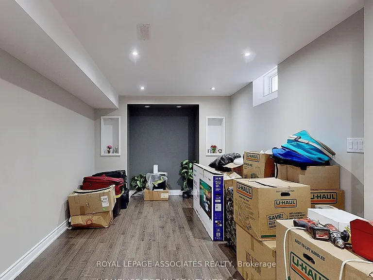 29 Jardine St — Photo 32