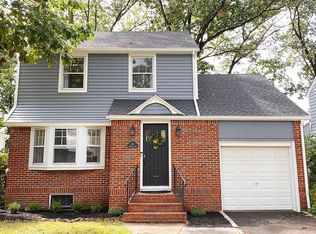 40 Fairway St, Bloomfield, NJ 07003