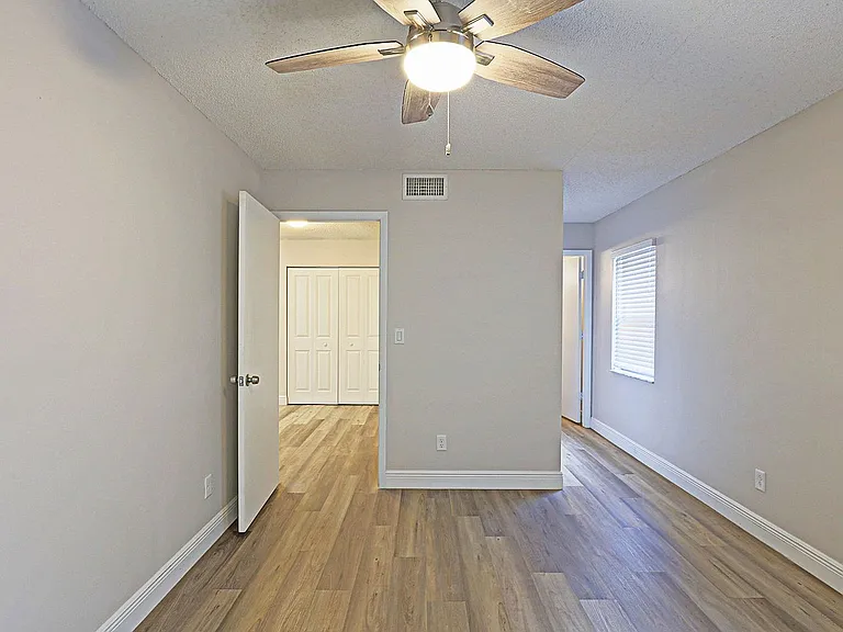 5305 Summerlin Rd #506 — Photo 12