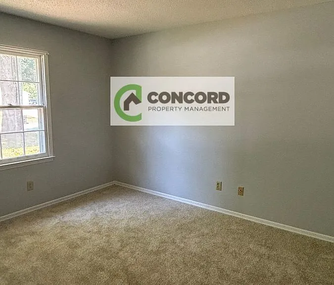 3327 Darden Rd — Photo 17