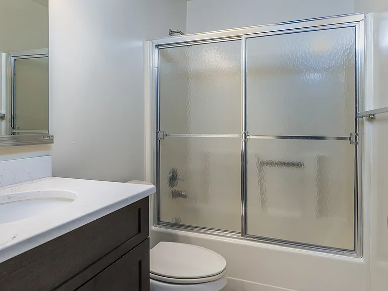 Rustic Ridge Apartments — Photo 15