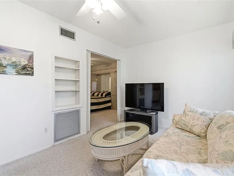 2386 Sumatran Way #14 — Photo 23