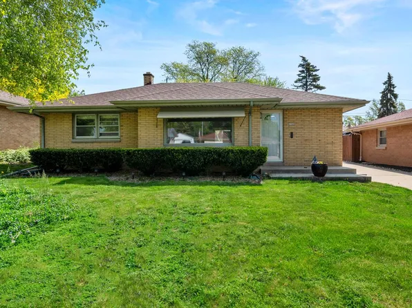 2908 South 72nd STREET, West Allis, WI 53219