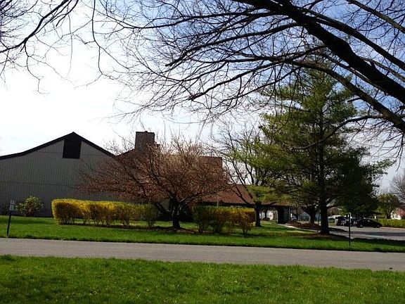 Crestwood Village Clubhouse