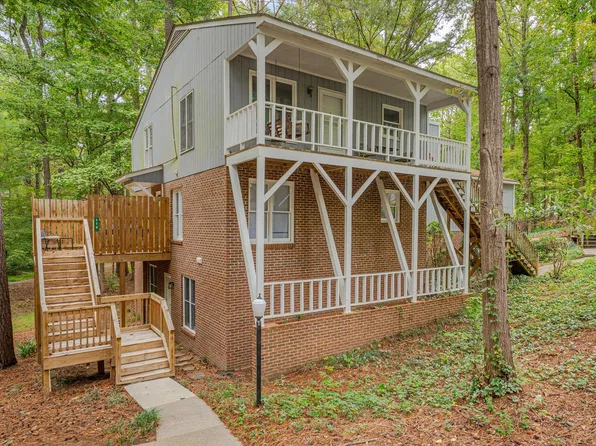 119 Carmichael Ct, Cary, NC 27511