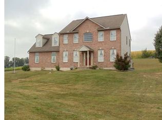 115 Jalappa Rd, Hamburg, PA 19526