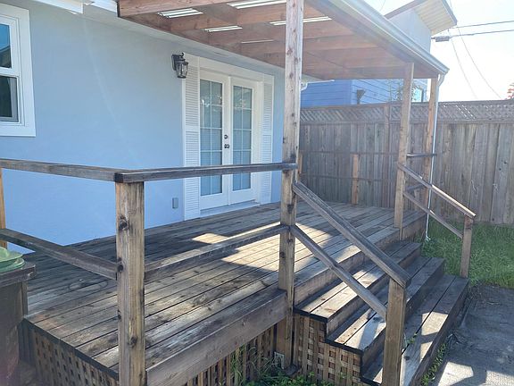 5th image of 607 Woodrow Ave