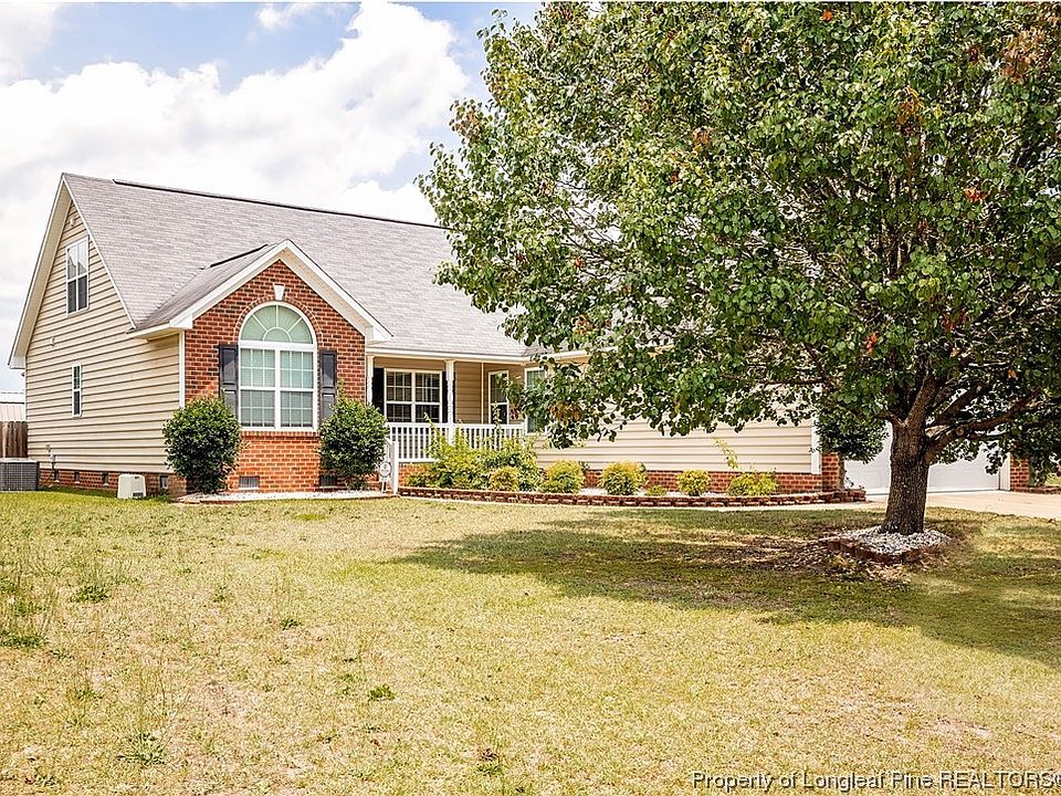 1st image of 817 Camwheel Dr
