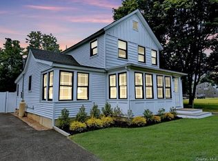 275 Sound Rd, Greenport, NY 11944