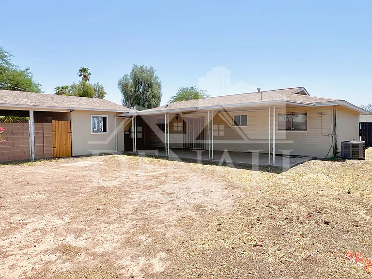 1220 W Romo Jones St — Photo 25