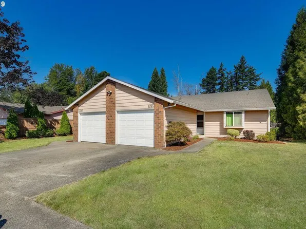 3245 SE 2nd St, Gresham, OR 97080
