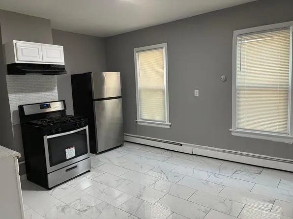 743 Stillman St, Bridgeport, CT