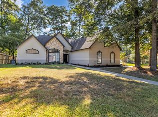 3002 Pine Chase Dr, Montgomery, TX 77356