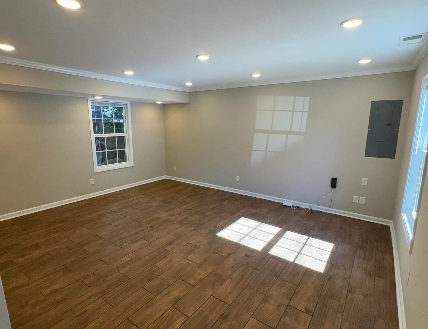 3 bed, 1.0 bath, 1152 sqft, $1,500 — Photo 3