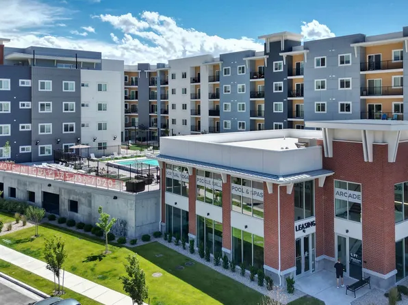 Skyline Peaks Apartments, 12358 S Pony Express Rd #B314, Draper, UT 84020