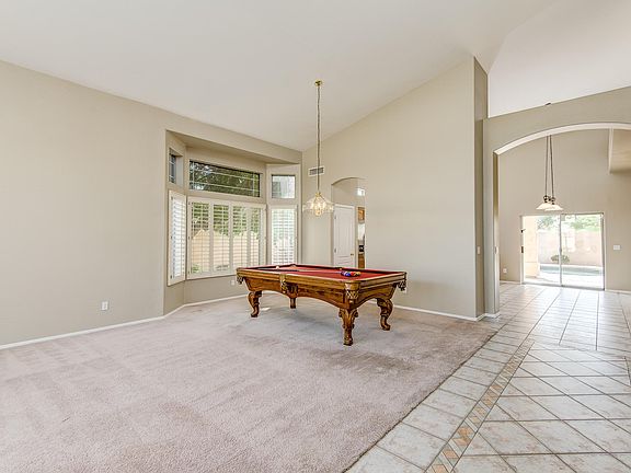 4th image of 6261 W Corona Dr