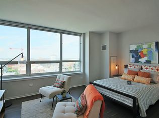 765 W Adams Studio, Chicago, IL 60661