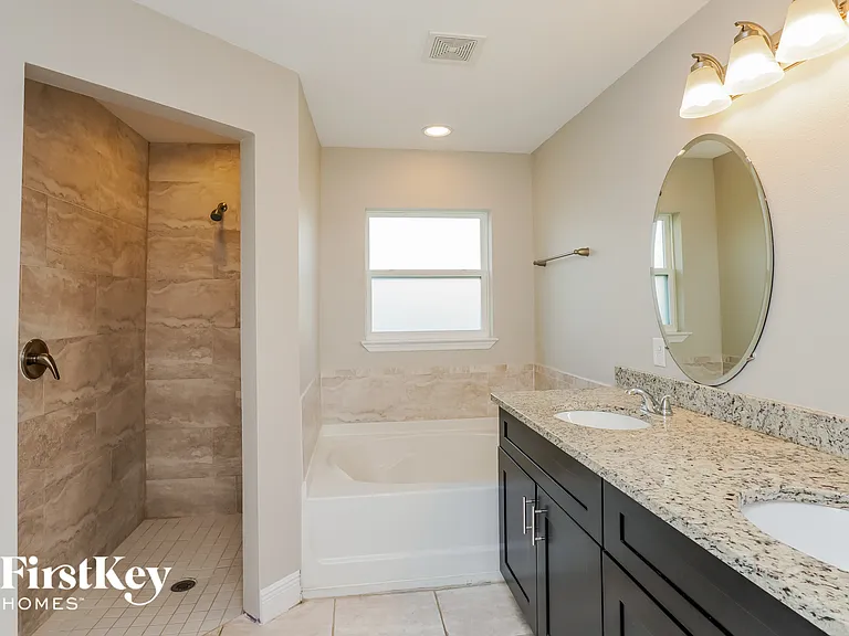 368 Camellia Ct — Photo 9