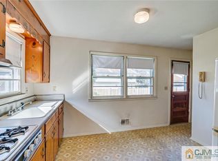 126 Lowden Ave, South Plainfield, NJ 07080