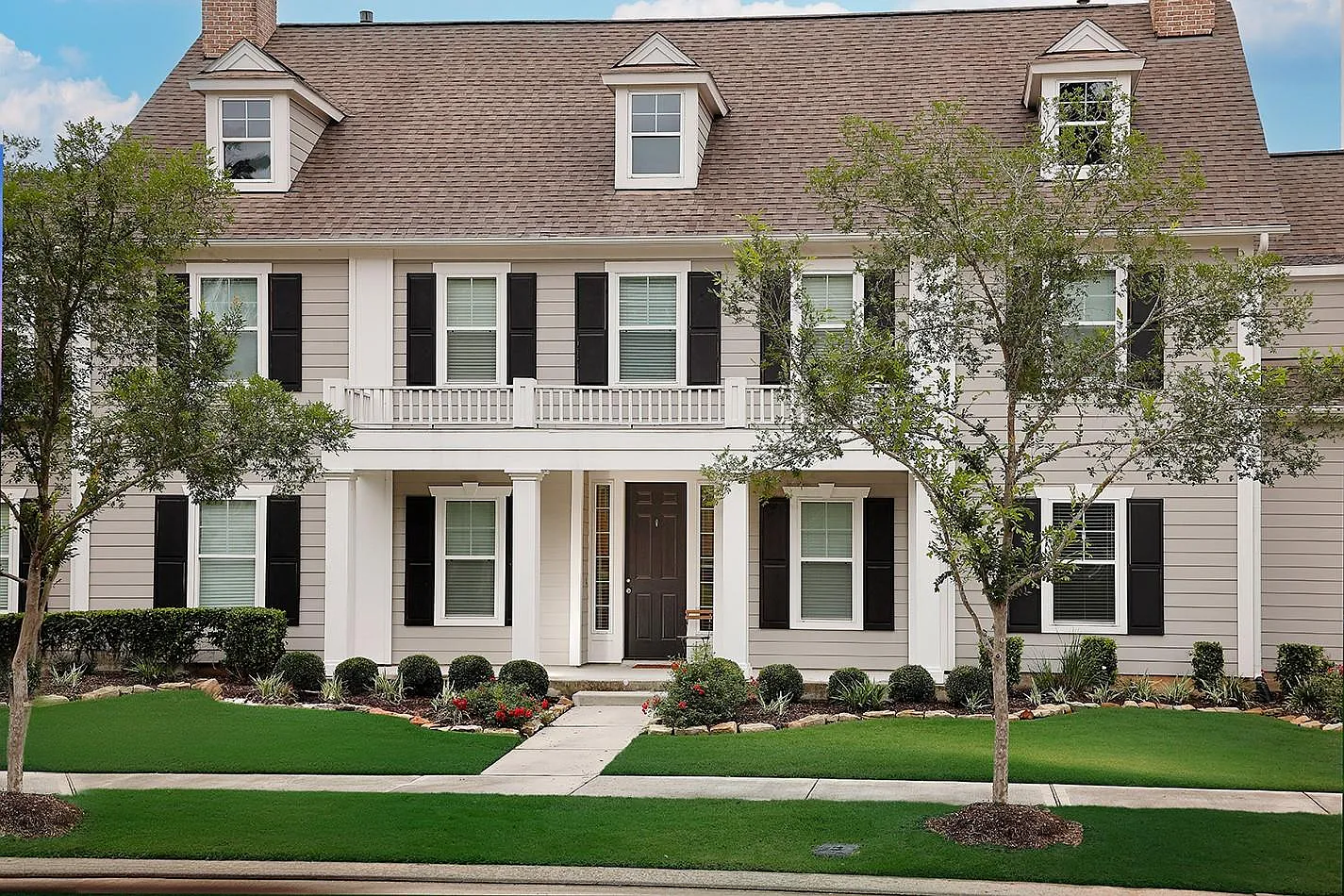 3 bed, 2.5 bath, 2028 sqft, $3,100 — Photo 1
