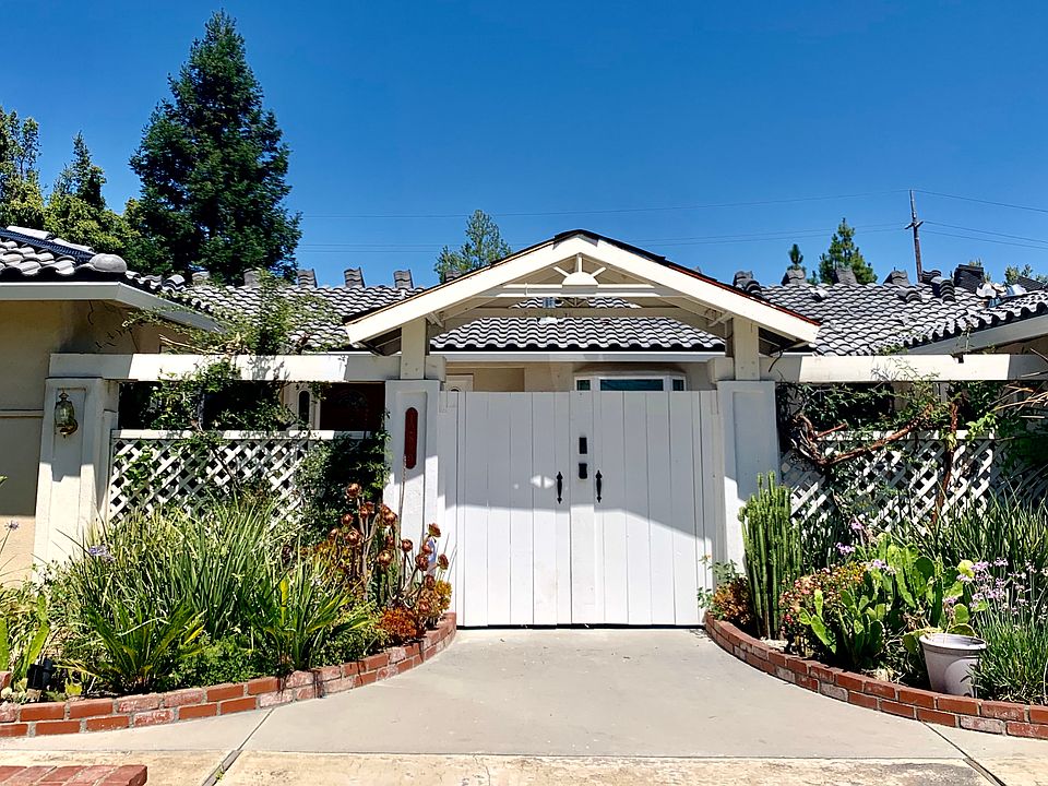 1st image of 12880 Glen Brae Dr