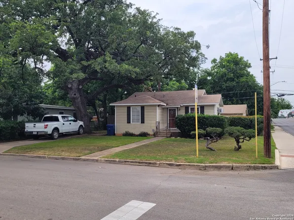 203 Palfrey, San Antonio, TX 78223