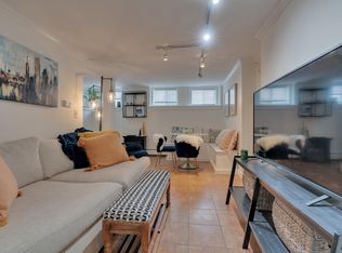 325 Spring St #9, Portland, ME 04102