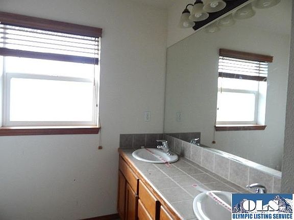 4th image of 1116 Eckard Ave