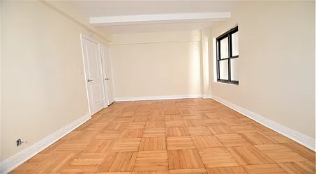 Rented by Manhattan Realty Group