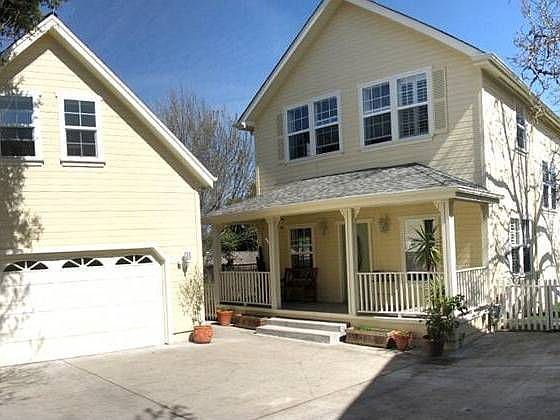 1st image of 18 Hinman St