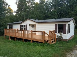 4635 Jeter Mountain Rd, Hendersonville, NC 28739