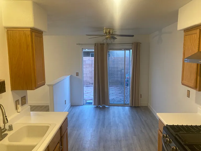 713 Spotted Eagle St — Photo 25