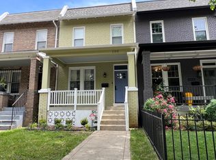106 17th St SE, Washington, DC 20003