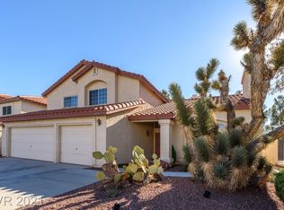 10005 Sail Landing Ct, Las Vegas, NV 89117