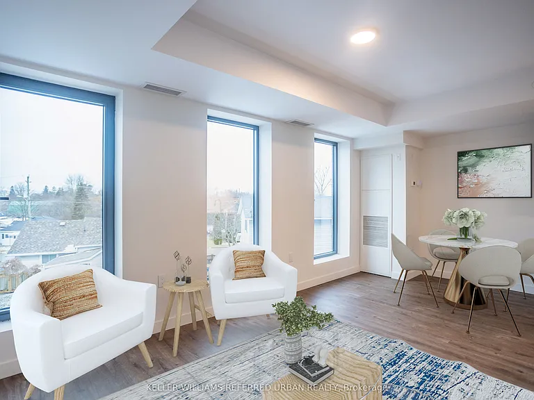 325 University Ave W #203 — Photo 10