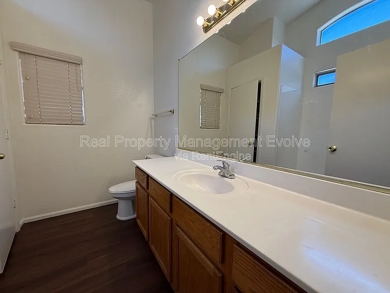 4935 W Ardmore Rd — Photo 14