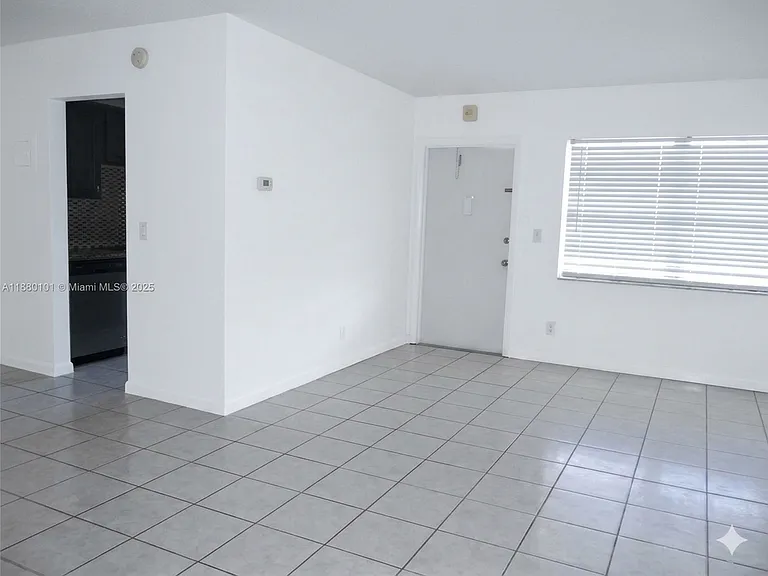 1450 Atlantic Shores Blvd #312 — Photo 8